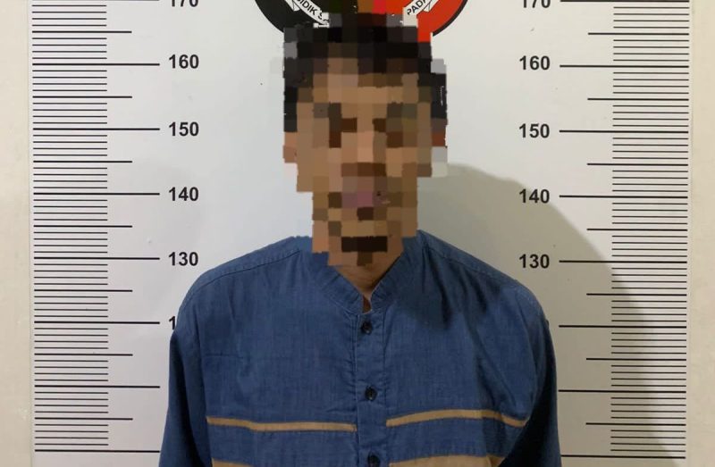 Seorang pelaku penggelapan uang qurban yang diamankan Satreskrim Polresta Tanjungpinang