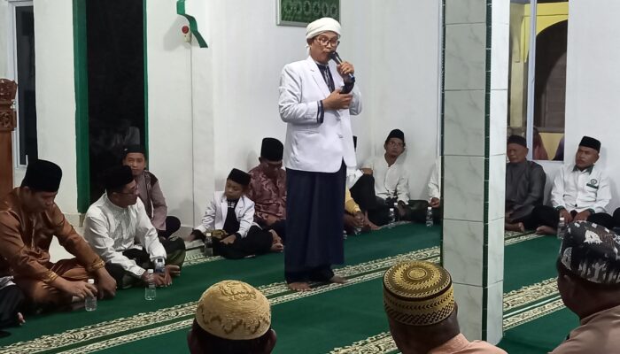 Maulid Nabi Muhammad SAW Di Tanjung Sebauk Darat, Ust Alwi Jamaluddin: Perbanyak Dzikir Contoh Perilaku Rasul