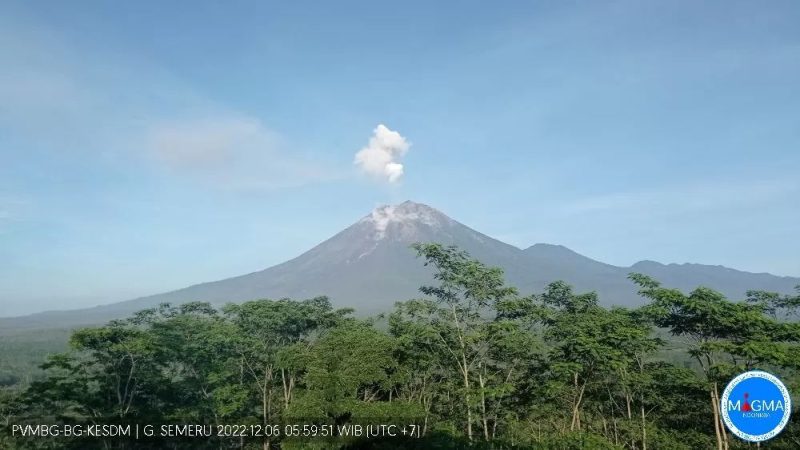 Ramalan Jayabaya dan pertanda bencana mulai dikait-kaitkan dengan erupsi Gunung Semeru.