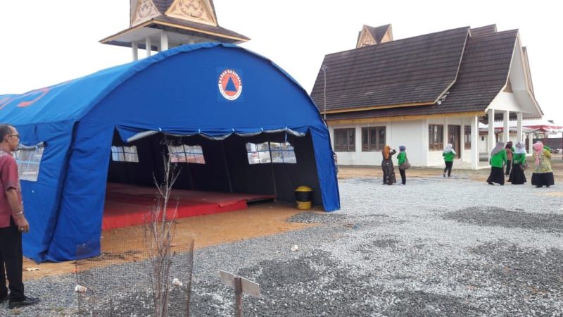Dapur umum bagi warga terdampak banjir rob di Kota Tanjungpinang pada Rabu 25 Januari 2023