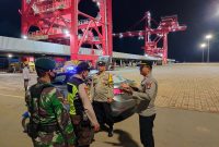 Polsek Gunung Kijang saat melaksanakan Kegiatan Rutin yang ditingkatkan (KRYD) pada Minggu pagi 15 Januari 2023.