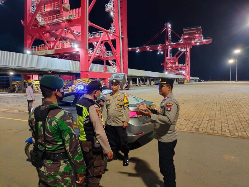 Polsek Gunung Kijang saat melaksanakan Kegiatan Rutin yang ditingkatkan (KRYD) pada Minggu pagi 15 Januari 2023.