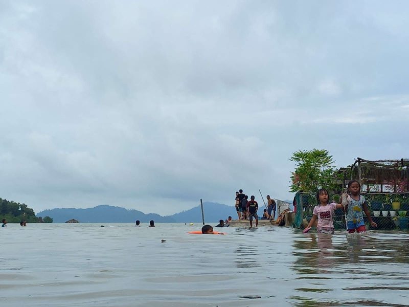 Banjir Rob yang terjadi di Wilayah Pesisir saat hujan tiba