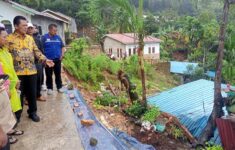 52023ad8efe48422512d6f60627e6cc0 2475835695