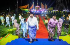 5fc00f4b34f20eb25f75a45df31e629a 1255200530