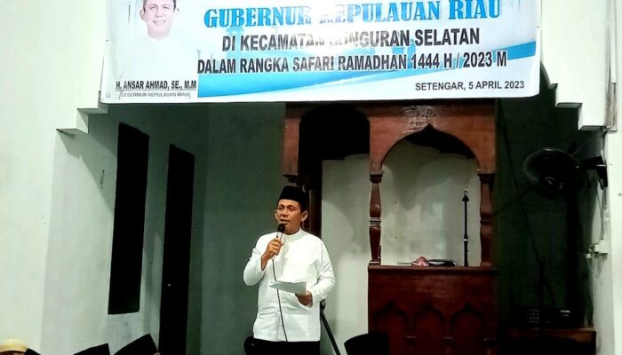 Safari Ramadhan di Natuna, Gubernur Kepri Salurkan Bantuan Kepada Korban Longsor  Pulau Serasan