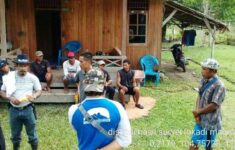 Diskusi Hasil Survei Lokasi Mangrove