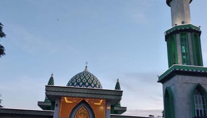 Tarawih Perdana, Masjid Agung Al Hikmah Dipadati 70 Persen Jamaah