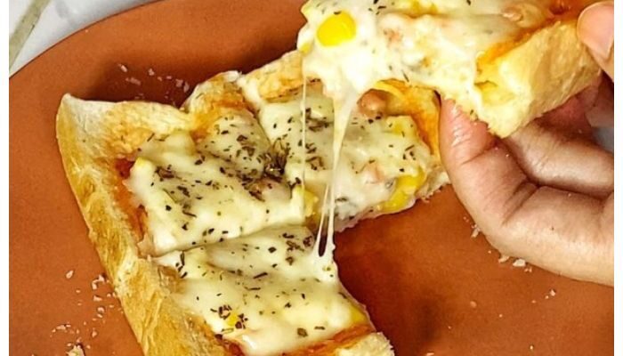 Kreasi Pizza Roti Tawar Saus Putih Banyak digemari Buah Hati Inilah Bahan dan Cara Buatnya