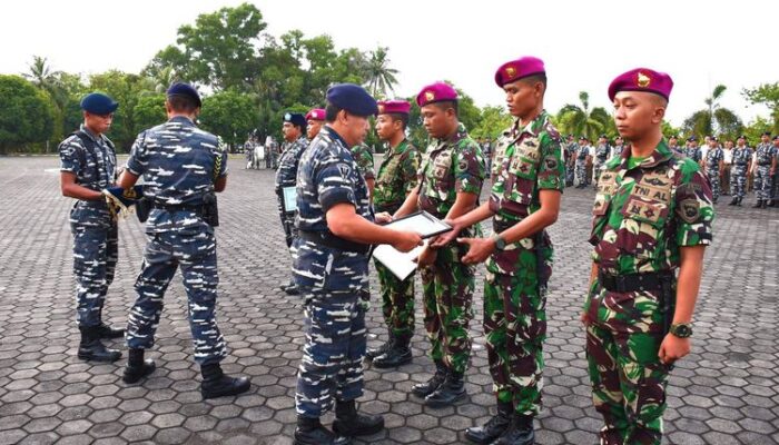 Bekuk Sindikat Pelaku Kejahatan Selat Malaka, Unit -1 Jatanrasla WFQR Lantamal  IV Terima Piagam Penghargaan Dari Danlantamal IV