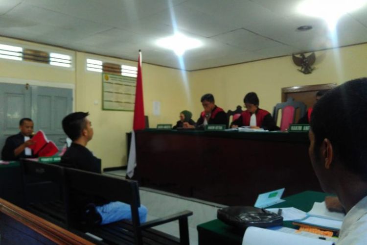 M saat hadir dipersidangan untuk memberikan kesaksiannya selaku korban di Pengadilan Negeri (PN) Tanjungpinang (foto. Ist)