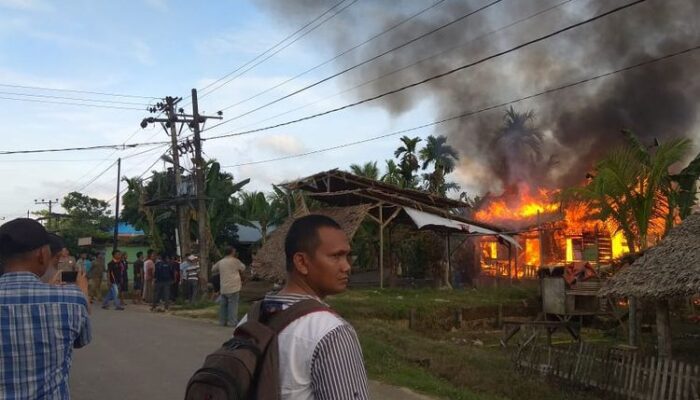 Rugi Puluhan Juta, Rumah Mardiana Ludes Dilalap ‘Si Jago Merah’