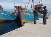 Gagalkan Upaya Pencurian Ikan, KRI YOS-353 Tangkap 2 KIA Vietnam di Laut Natuna Utara