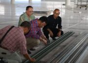 Kepala BP Batam Tinjau Renovasi Plafon Masjid Tanjak