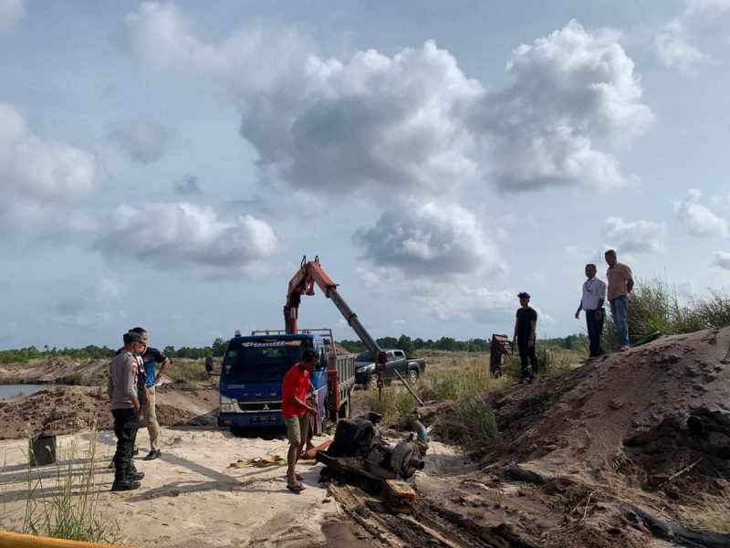 Penyisiran lokasi penambangan pasir oleh Satreskrim Polres Bintan Kamis yang lalu