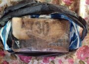 Satu Paket Ukuran 1 Kg Diduga Kokain Ditemukan Warga Desa Kuala Maras di Pesisir Pantai