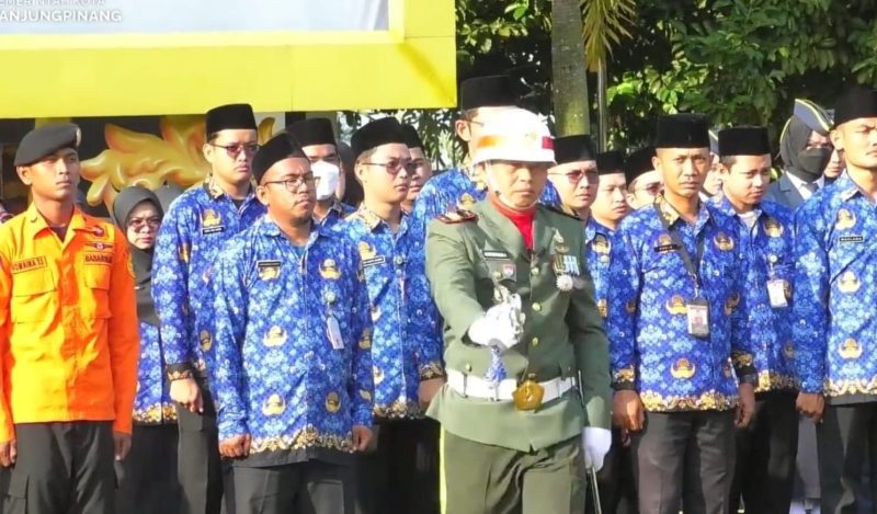 Kapten Inf Maswendra saat didapuk sebagai Komandan Upacara HUT Ke 78 Kemerdekaan Republik Indonesia Kota Tanjungpinang