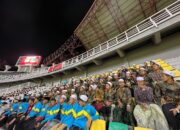 Laga Timnas Indonesia vs Turkmenistan Tadi Malam Disaksikan Langsung Ribuan Santri Se Jawa Timur