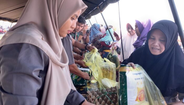 Bazar Murah Kogabwilhan I Di Serbu Emak Emak Rela Ikut Antrian Sejak Pagi