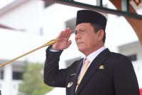 Gubernur Kepri Ansar Ahmad saat Pimpin Peringatan Hari Pahlawan