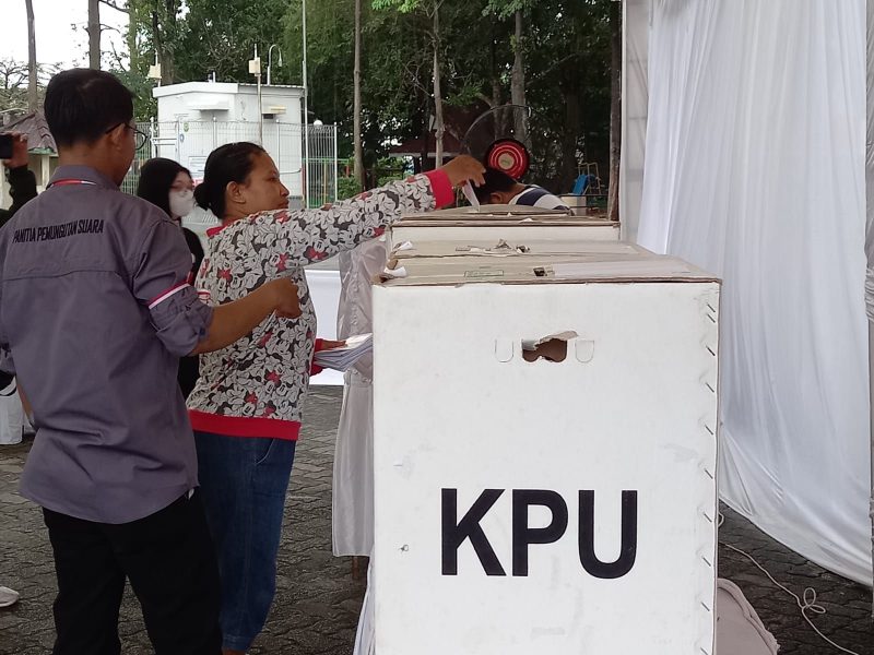 Simulasi Pemungutan dan Penghitungan suara di Lapangan Pamedan Jln A Yani