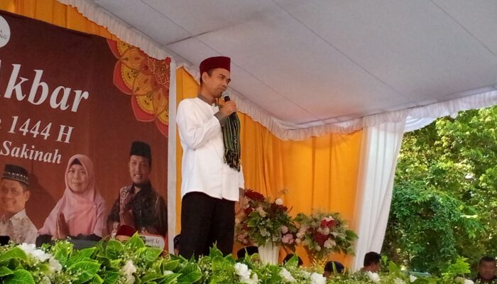 Ustadz Abdul Somad Resmikan Pembangunan Masjid Putra dan Putri Serta Tabligh Akbar di Ponpes As Sakinah