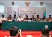 Konferensi Pers Penangkapan dan Hukum Kapal Asing, Danlantamal IV Dampingi Menteri Kelautan dan Perikanan Susi Pudjiastuti