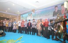 Nurdin Didampingi Isdianto Buka Musrembang RKPD Provinsi Kepri tahun 2019