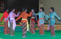 PENARI JOGET DANGKONG2 1024x683 1581363076