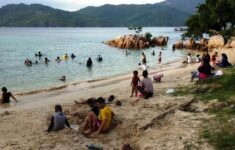 Pantai Pasir Mamang Objek Wisata Akhir Pekan di Anambas Elok dan Indah Dipandang Mata