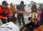 Babinsa Pengudang Evakuasi Korban Tenggelam di Pantai Senggiling Batu Junjung Pengudang Kabupaten Bintan