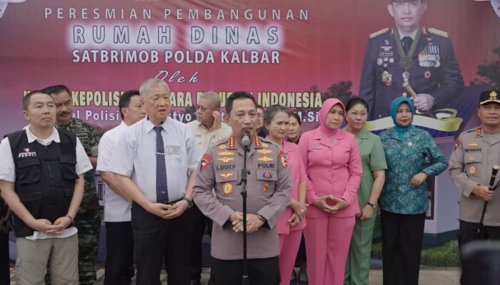 Kapolri Jenderal Listyo Sigit Prabowo Perintahkan Jajarannya Tindak Tegas Adanya Penyelundupan Pakaian Bekas