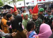 Bantu PNS TNI AD, Jenderal Dudung Serahkan 20 Rumah Dinas ke Kodim 1414/Tator