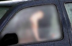 ilustrasi mesum mobil