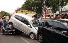 mobil nungging