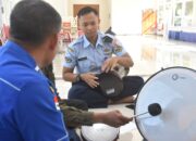 Personel Lanud Raja Haji Fisabilillah: Piawai Menjaga Keamanan Wilayah Udara Dan Mahir Dalam Seni Pertunjukan Hadrah