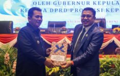 Gub Kepri Ansar Ahmad