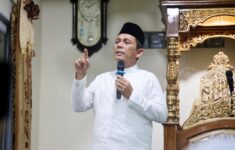 Gubernur Kepulauan Riau H. Ansar Ahmad