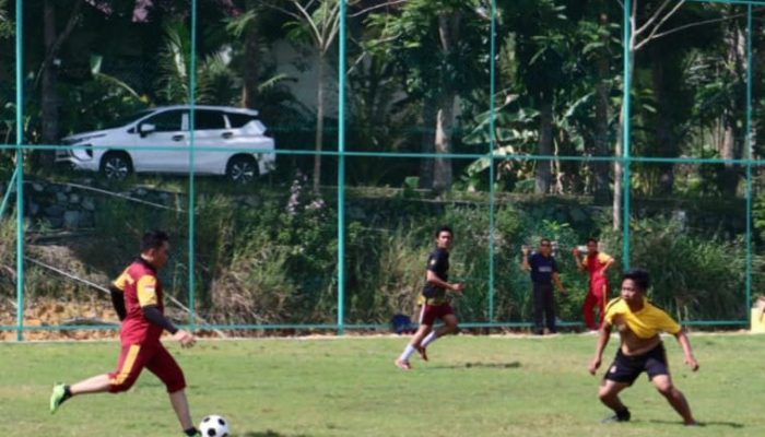 Dukung Timnas Indonesia Pada Piala Asia, Polres Bintan Adakan Pertandingan Sepakbola