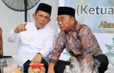 Menteri Koordinator Bidang Pembangunan Manusia dan Kebudayaan dan Gubernur Kepri Ansar Ahmad