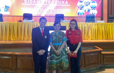 Laura Abbas Jackson Wakili WHN Hadiri Sidang Terbuka di Universitas Borobudur Jakarta