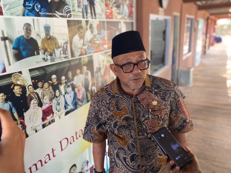 Walikota Tanjungpinang terpilih Lis Darmansyah usai mengikuti RDP DPRD Provinsi Kepri di RM Crystal Fatimah Dompak, Rabu (8/1/2025) foto: Indrapriyadi 