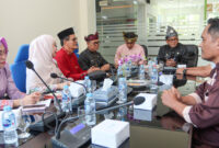 Pembahasan Pendapatan asli daerah dari sektor pajak kendaraan bermotor oleh Pemko Tanjungpinang dengan Samsat, Jum’at (10/4/2025) foto: istimewa 