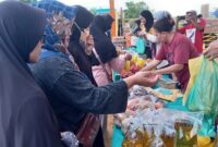 Pelaksanaan Bazar Murah pada beberapa waktu lalu, Rabu (28/5/2025) foto: Indrapriyadi 