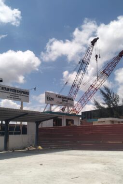 Warga Perumahan Putera Jaya Keluhkan Suara Blasting Kapal PT Merah Putih Shipyard