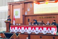 Walikota Tanjungpinang menyampaikan sambutannya pada Rapat Paripurna DPRD Tanjungpinang, Jumat (12/9/2025) foto: istimewa 