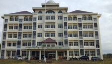 Gedung lima lantai kantor Disnaker Tanjungpinang di Senggarang, Senin (29/9/2025) foto: istimewa 