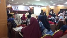 Sejumlah pedagang tradisional maupun modern mengikuti pelatihan Manajemen Pasar, Rabu (1/10/2025) foto: Indrapriyadi 