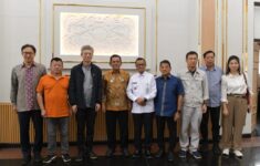 93035ac9efd83507e9126f2b0b8f87bc