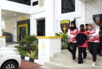 Penahanan Mantan Direktur Operasional PT Bias Delta Pratama oleh Kejati Kepri, Jumat (3/10/2025) foto: Penkum Kejati Kepri 